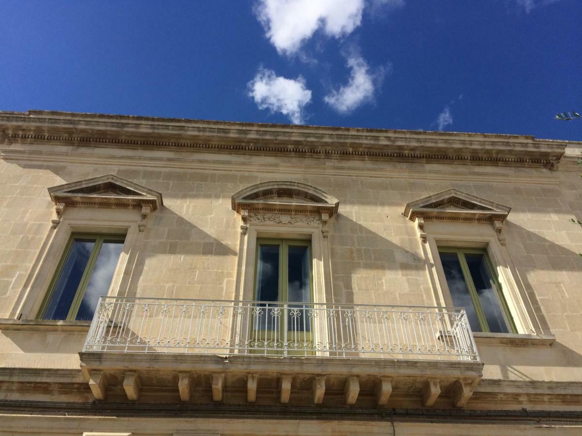 Palazzo Mandurino Luxury Relais Bed & Breakfast Zollino Екстериор снимка