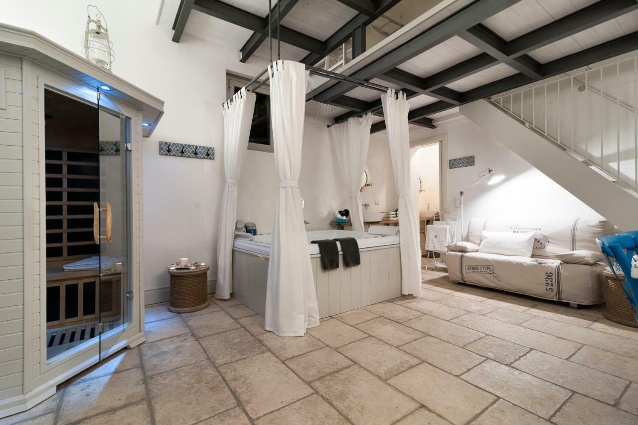 Palazzo Mandurino Luxury Relais Bed & Breakfast Zollino Екстериор снимка